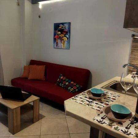 Studio In City Center Apartment Kavala Bagian luar foto